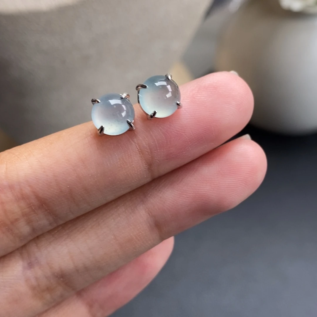 翡翠散珠925银蛋面耳钉