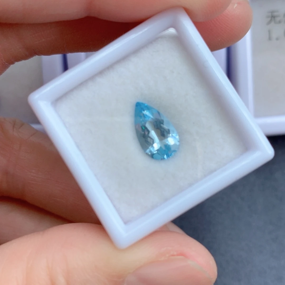 海蓝宝石笔搁未镶嵌1.37克拉裸石