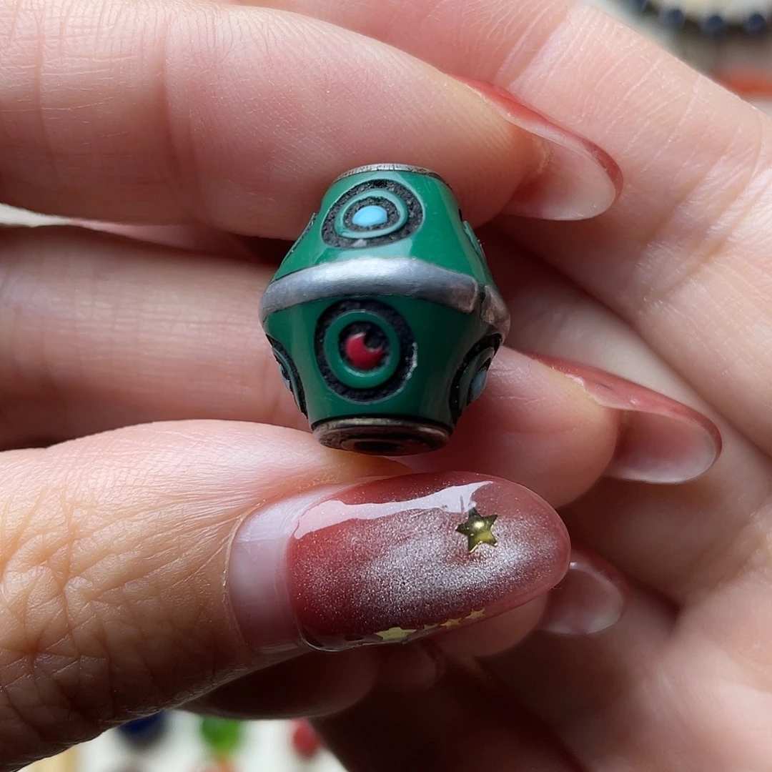 琉璃/树脂/塑料类