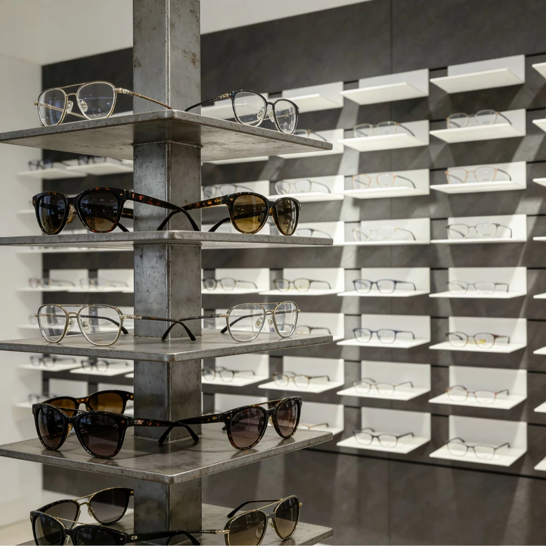 简约个性轻奢潮人必备时尚百搭眼镜（包1.60非球镜片）