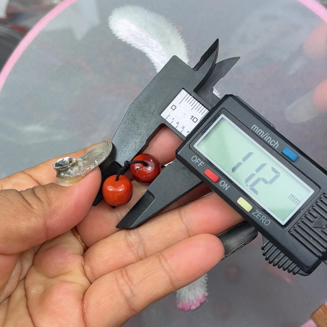 南红玛瑙未镶嵌珠子