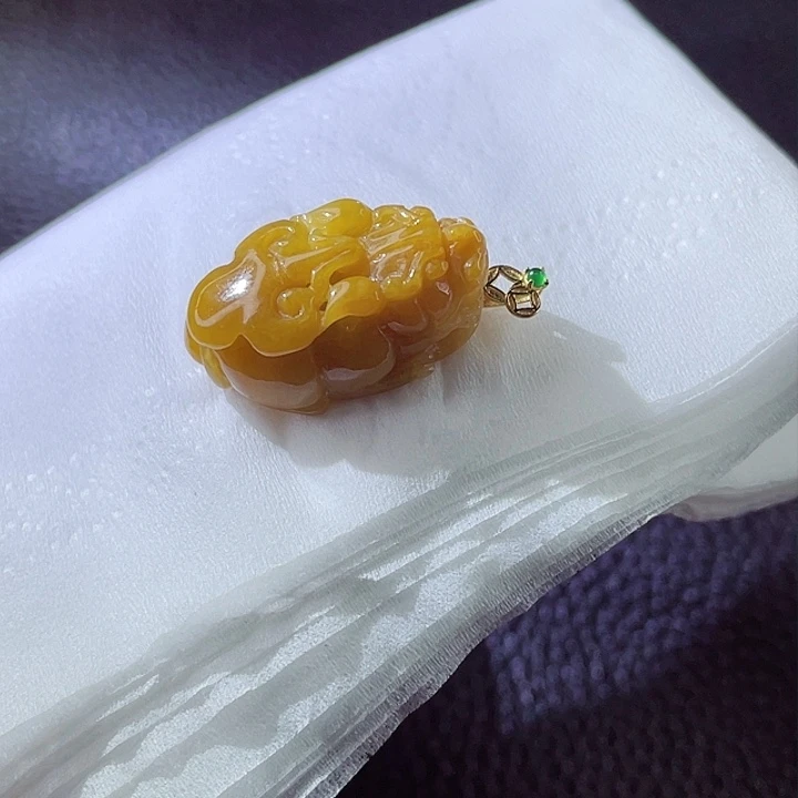 定制翡翠18K金镶嵌翡翠