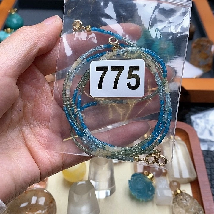 【闪购商品】水晶项链未镶嵌小**娇