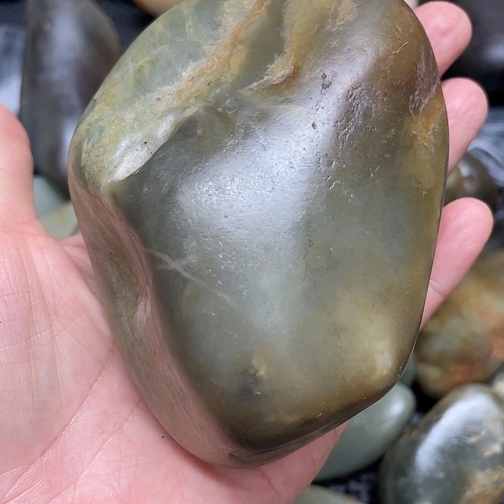 和田玉（糖玉）未镶嵌车挂