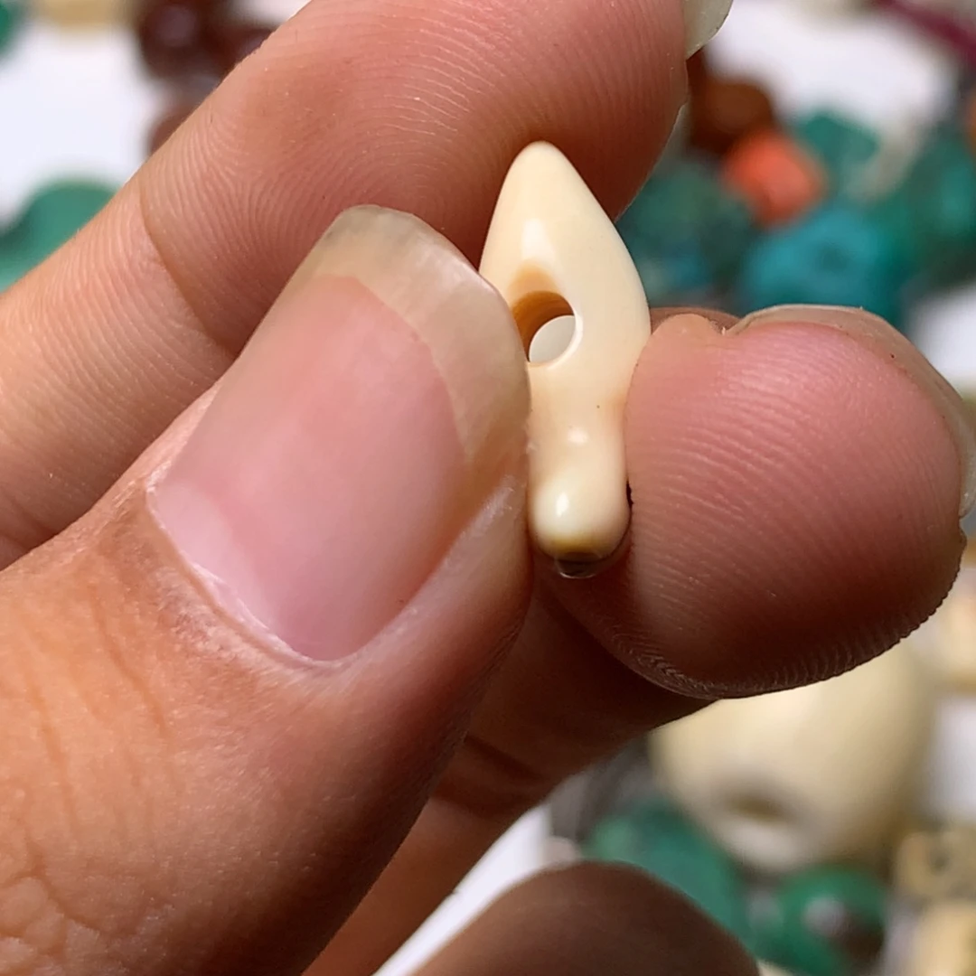 琉璃项圈藏传小元素