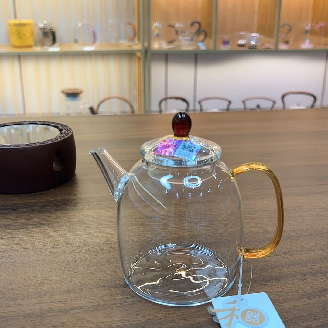 隆***哥禾器宴臣壶琥珀色