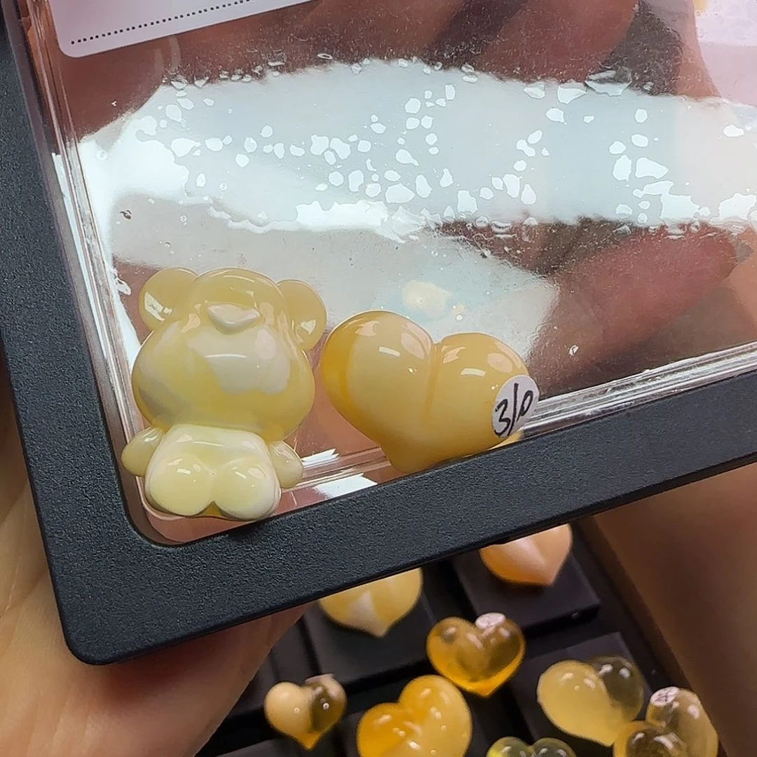 琥珀未镶嵌珠宝奇石娟*