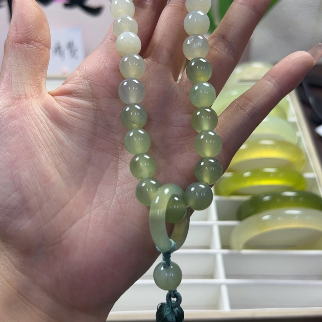 蛇纹石玉未镶嵌手镯216