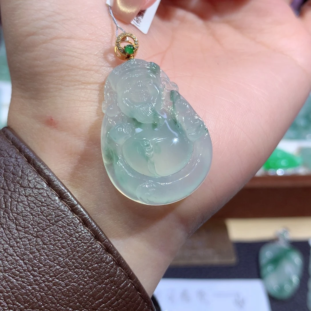 吊坠(不含链)18K金镶嵌翡翠