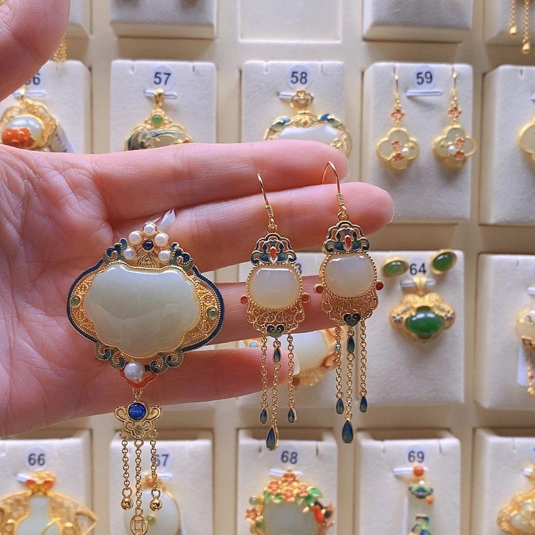 和田玉颈饰银S925镶嵌