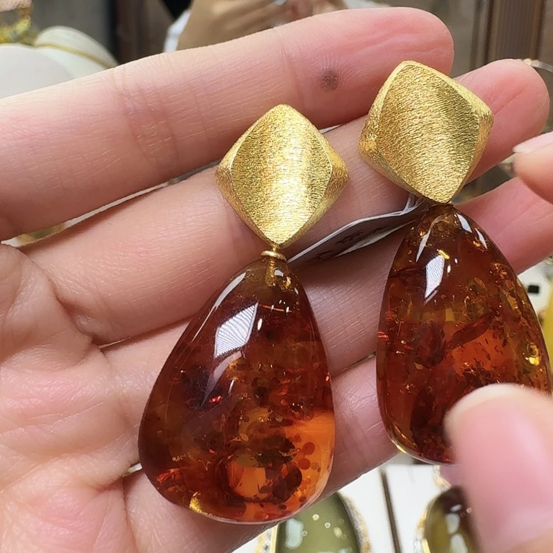 琥珀未镶嵌颈饰耳坠