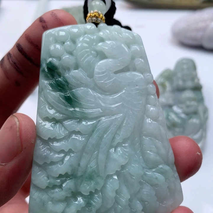 翡翠未镶嵌颈饰保真天然a货翡翠