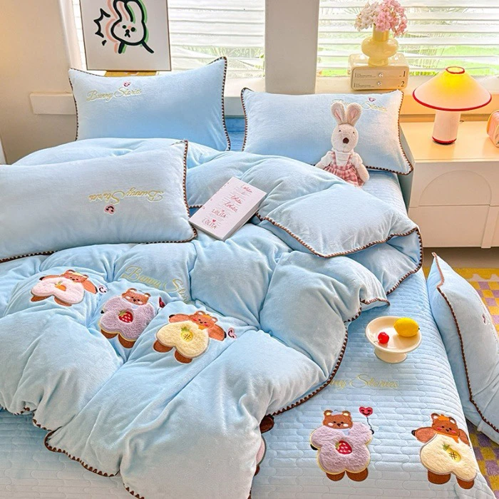 冬季加厚卡通牛奶绒贴布绣保暖床盖四件套床上用品