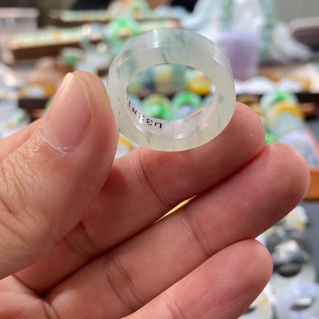 定制翡翠未镶嵌暴**术翡翠