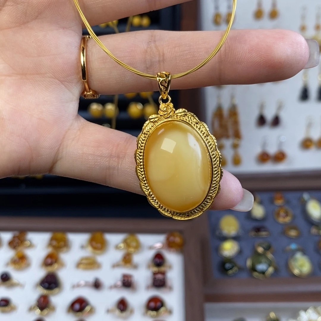 琥珀未镶嵌裸石成品