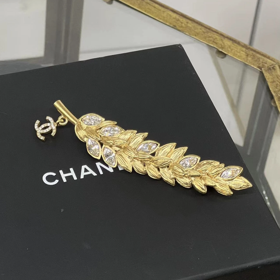 95新 Chanel/香奈儿 20A 麦穗cclogo吊坠胸针