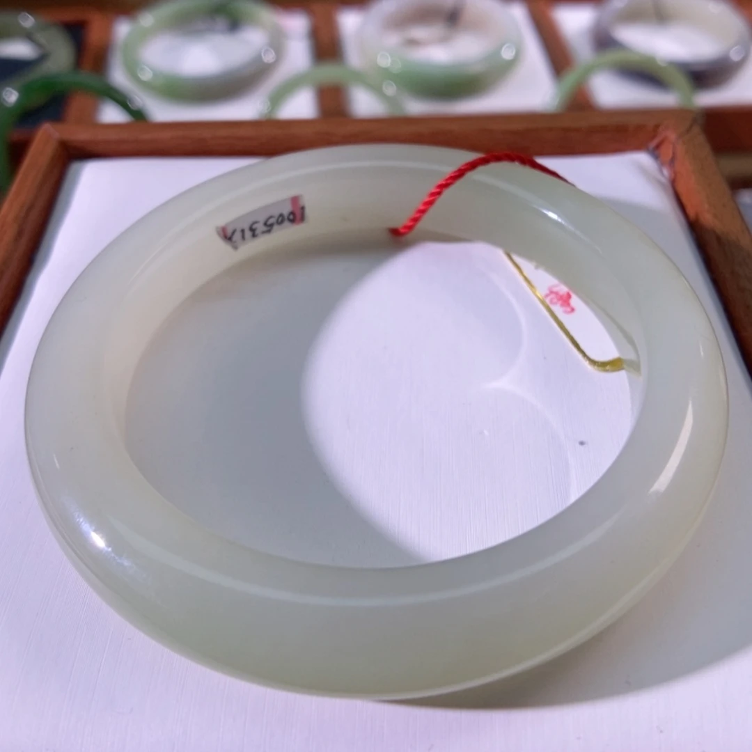 【闪购商品】未镶嵌手镯和田玉（翠青玉）高冰底翠青