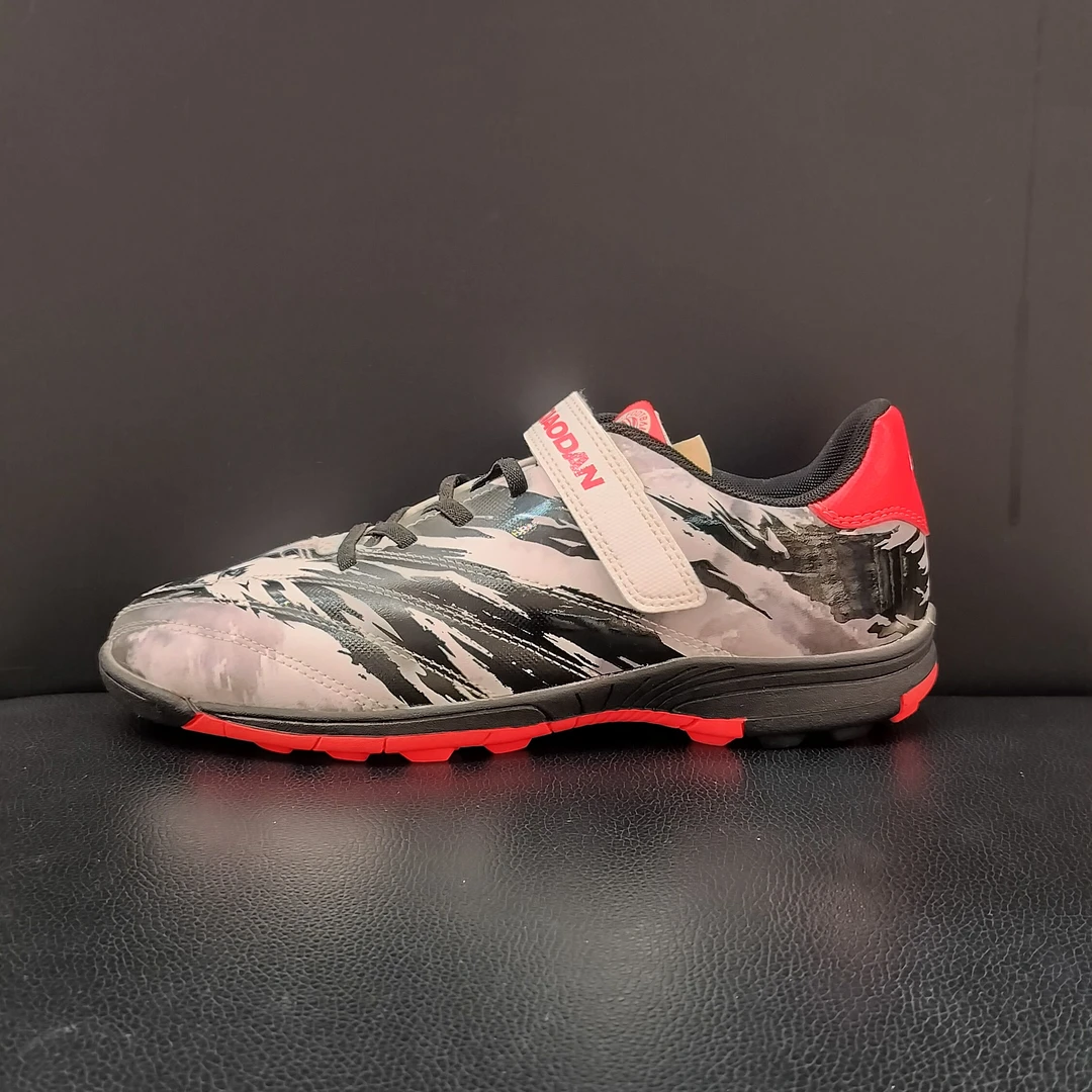 皮面碎钉防滑耐磨足球鞋5320402