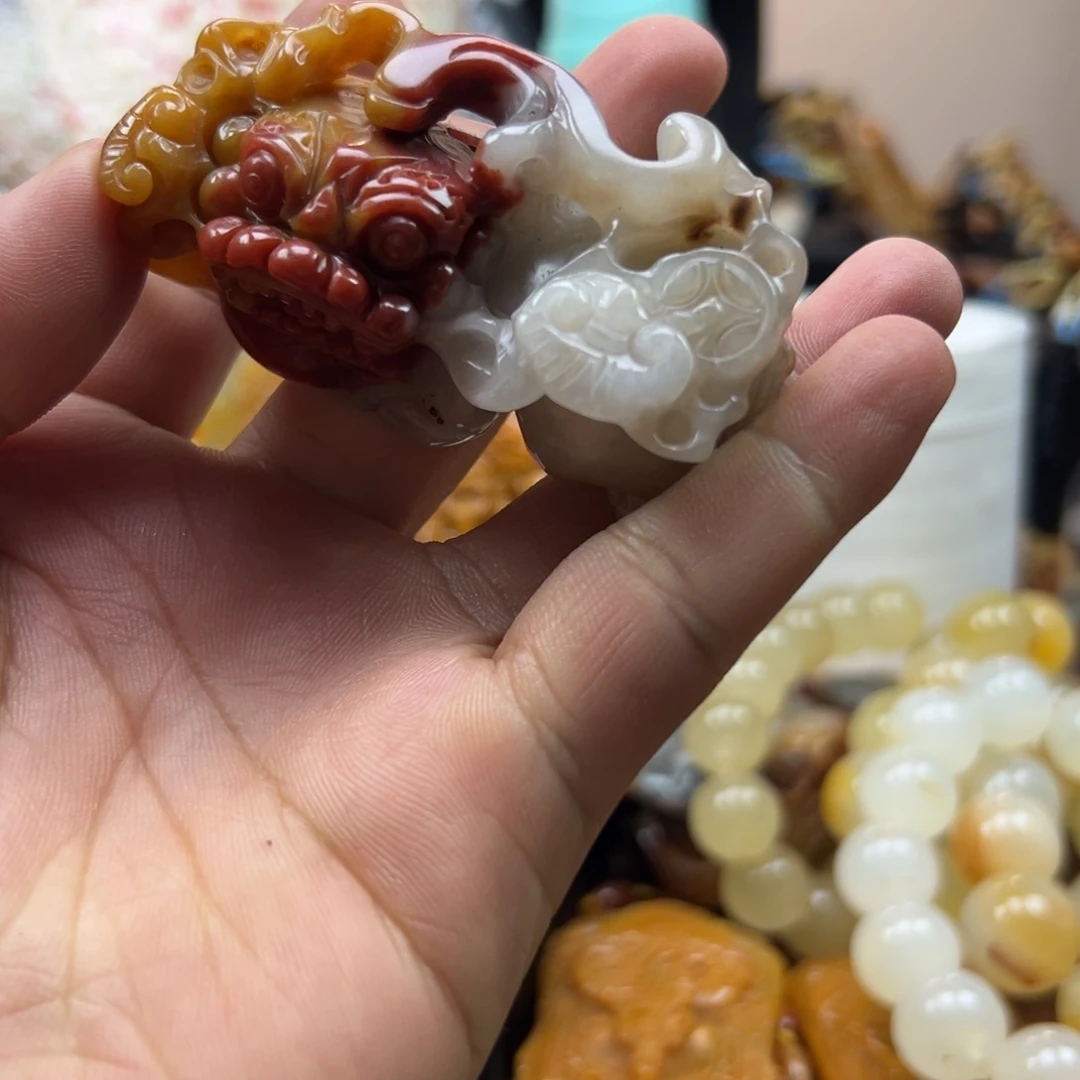 石英质玉（黄龙玉）未镶嵌hly