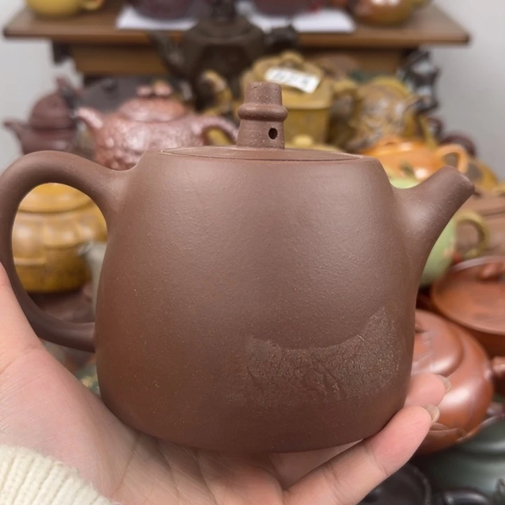 茶壶紫砂壶身花泥