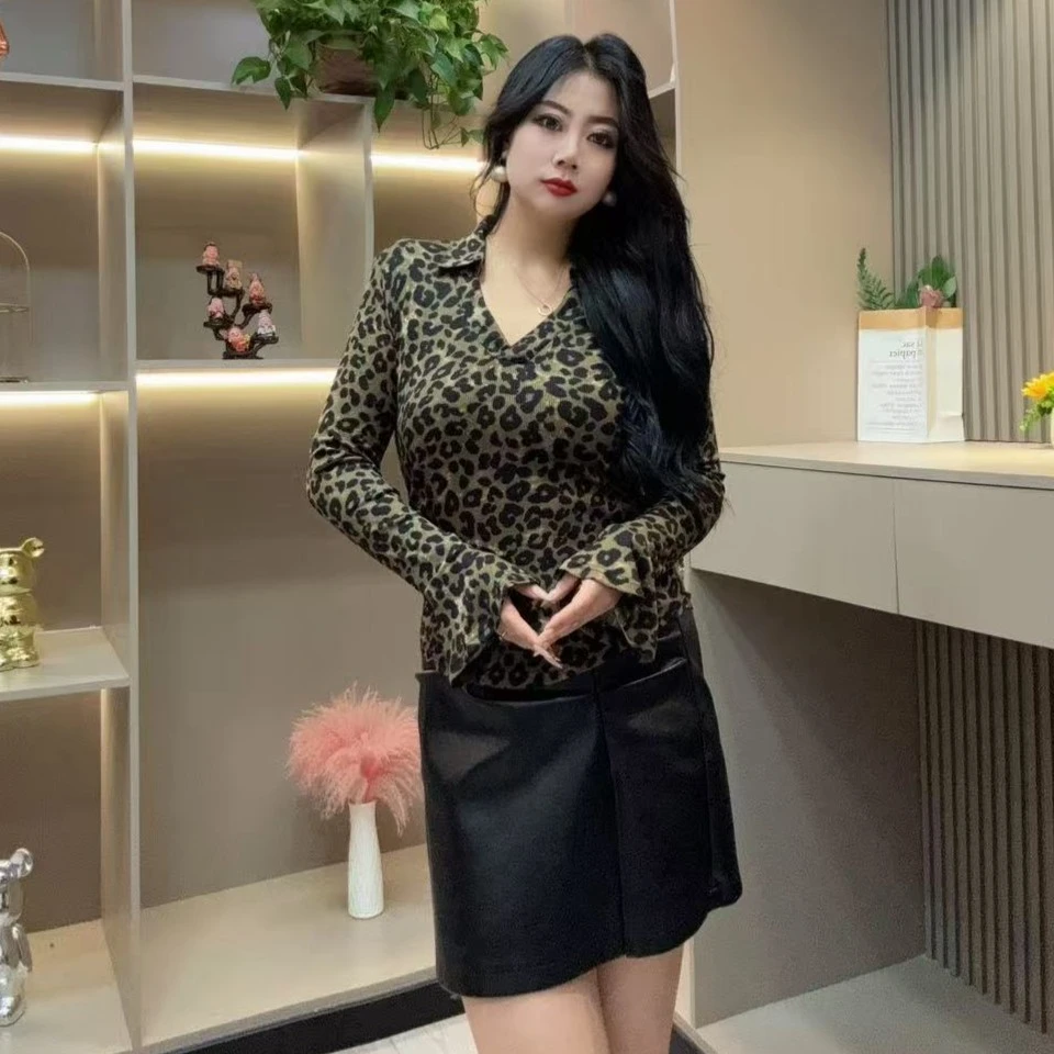 秋季上衣-点 1106时尚潮流洋气袖口设计显瘦打底胖MM大码女装新款