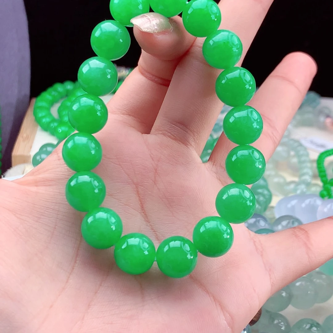 翡翠手链未镶嵌阳绿
