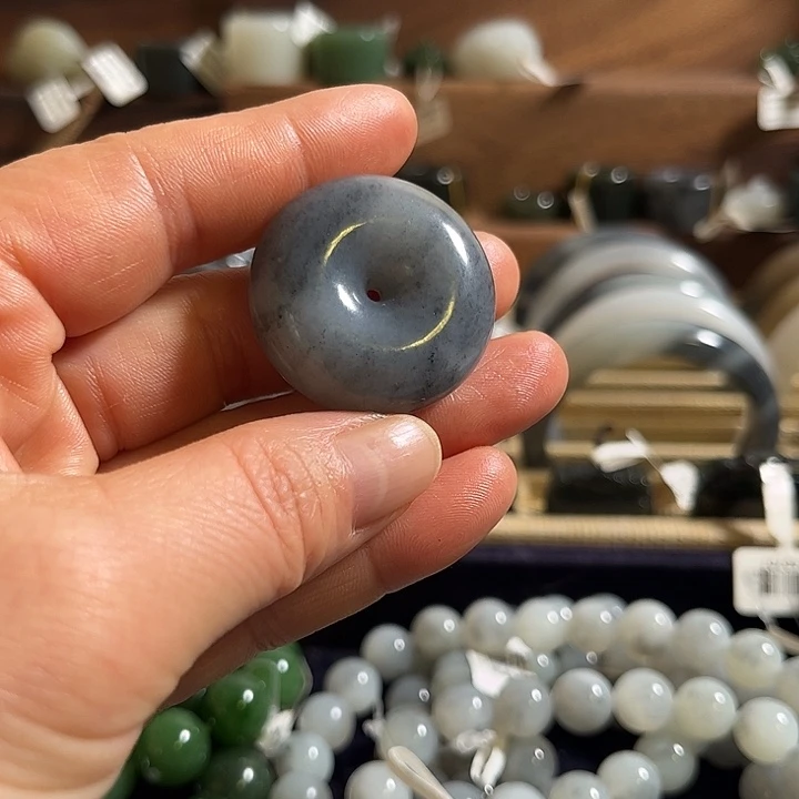 和田玉未镶嵌颈饰新疆和田玉青花籽平安扣