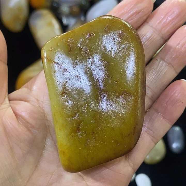 和田玉（糖玉）未镶嵌挂件