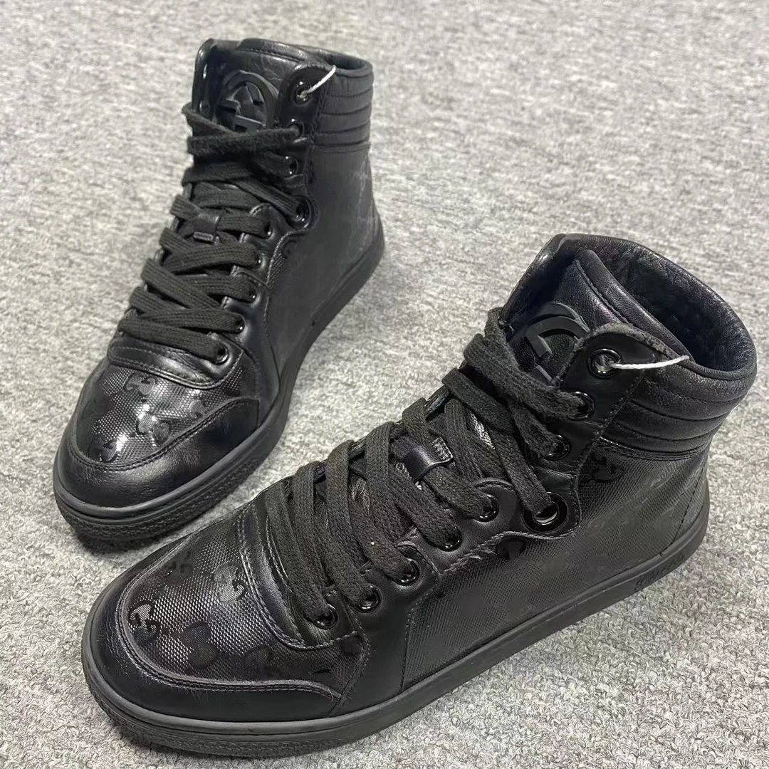 95新 GUCCI/古驰 36码/米亚女鞋黑色印花满印中帮休闲女士板鞋736