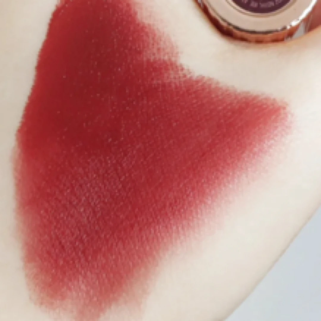 【小米米】SUP～牛血红棕唇膏