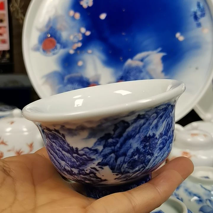 约***让景德镇陶瓷青花山水大压手杯
