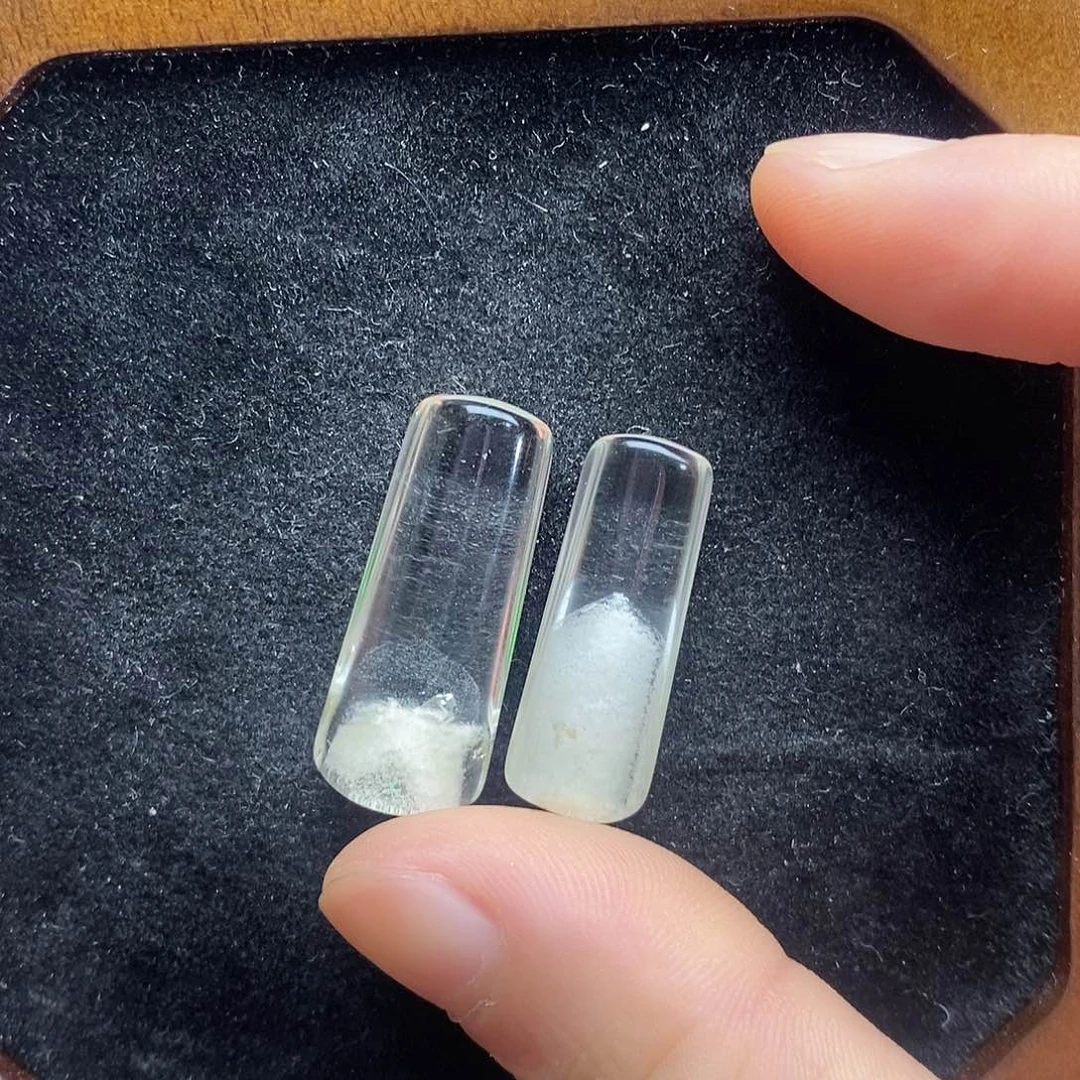 未镶嵌颈饰水晶红****驴水晶