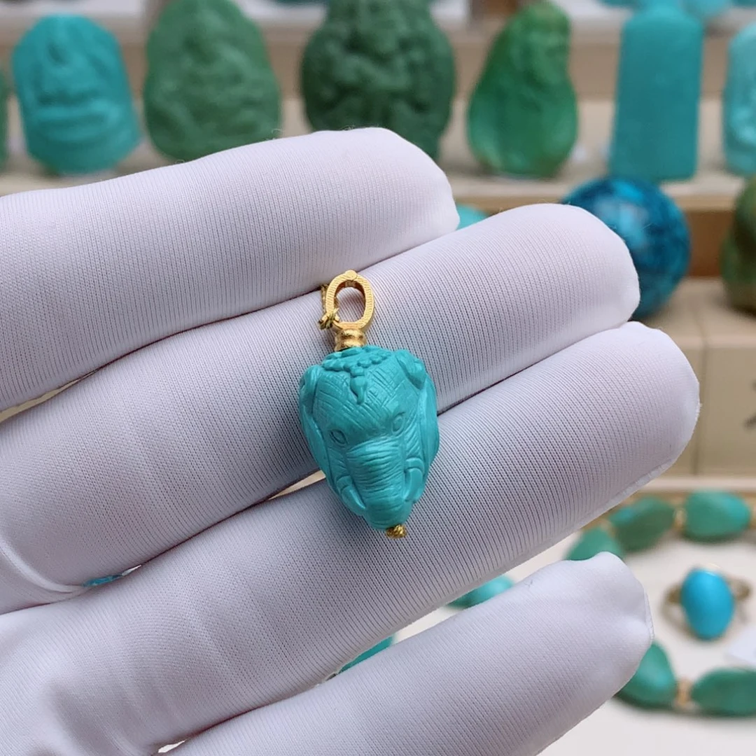 绿松石未镶嵌挂件象神