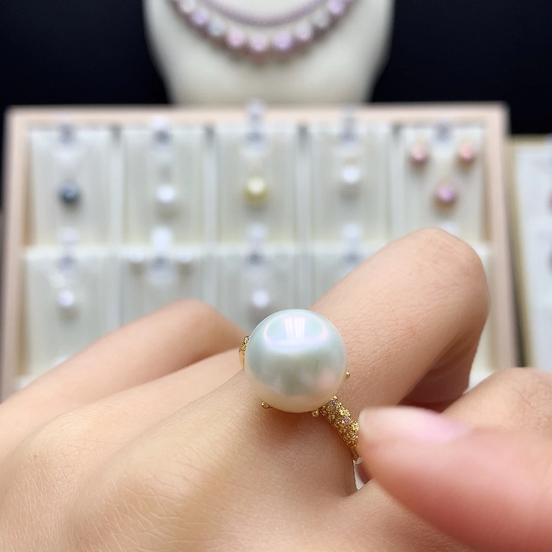 合金淡水珍珠颈饰