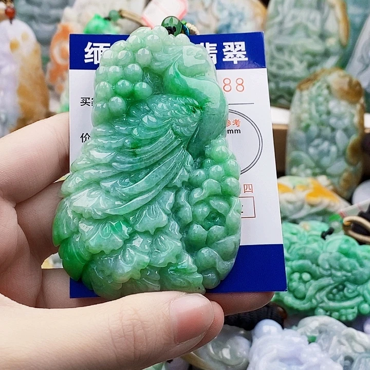 释***然吊坠(不含链)未镶嵌翡翠