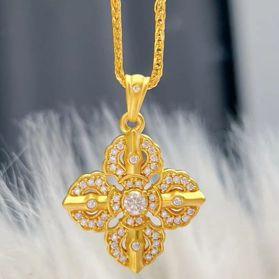 【水贝黄金】999足金5G工艺黄金镶嵌十字金刚吊坠X300