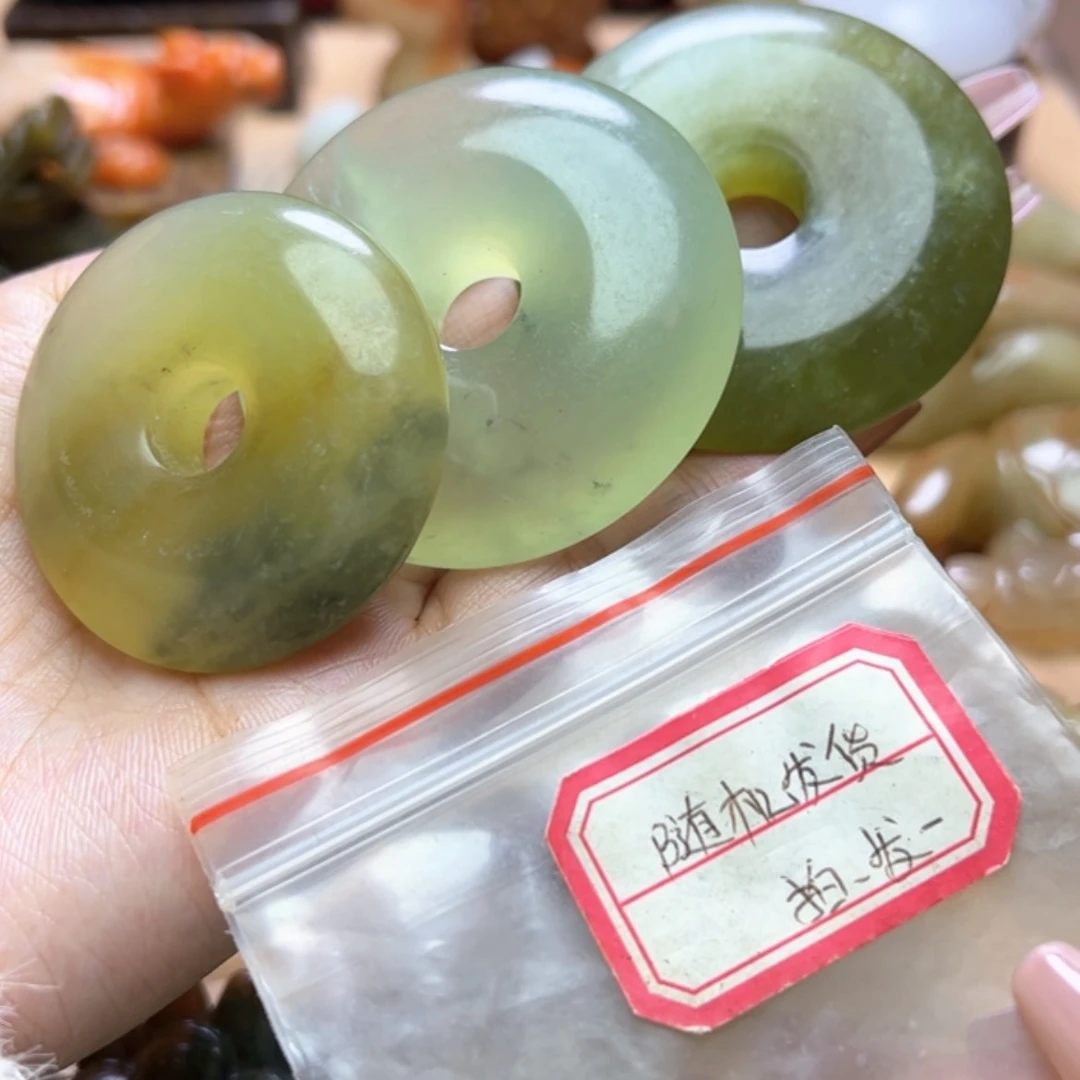 【闪购商品】蛇纹石玉颈饰未镶嵌发一个