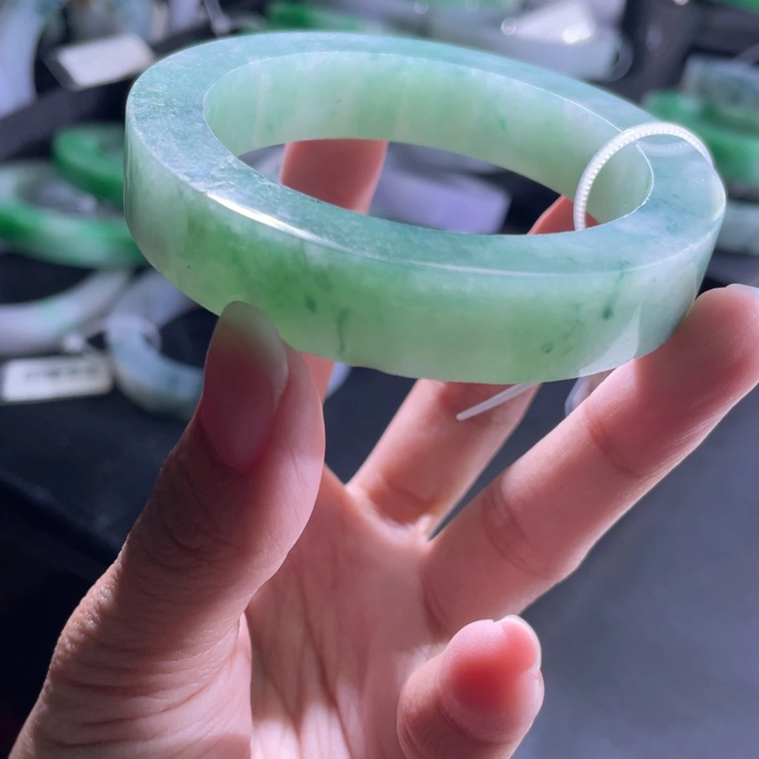 定制翡翠未镶嵌正圈