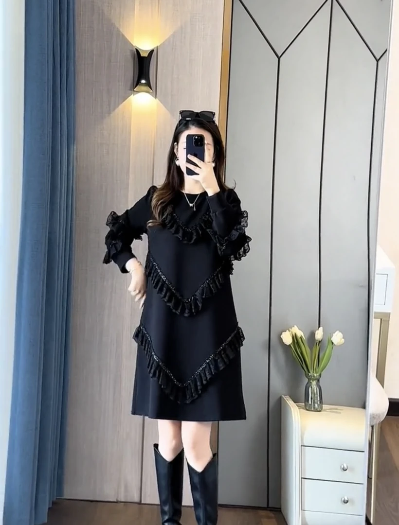 秋装新款黑色宽松时尚气质高级感木耳边拼接减龄痞帅炸街风女装