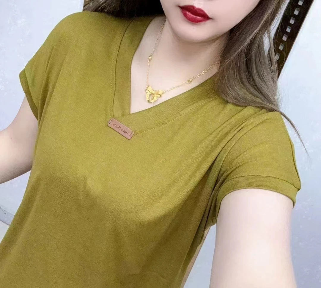 小标夏款纯色V领短袖