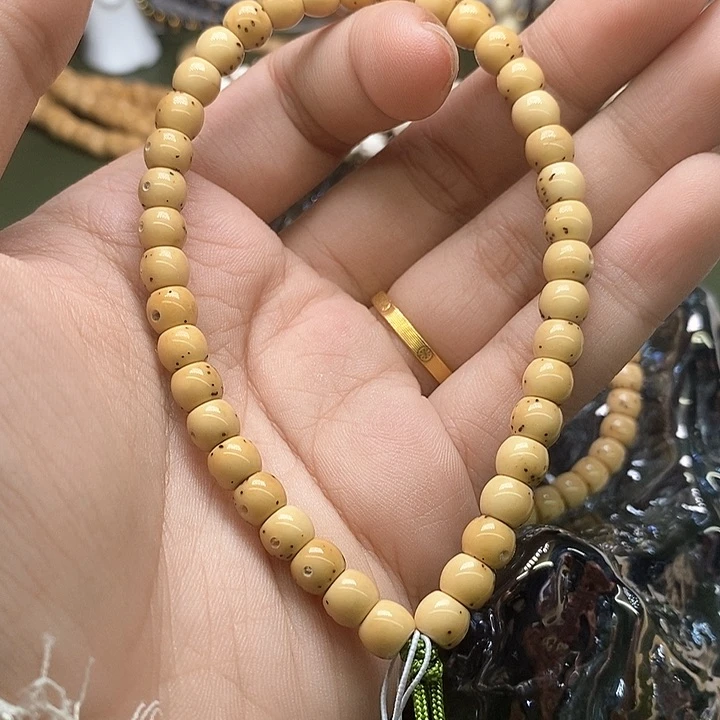 吊坠星月菩提65半壁留白