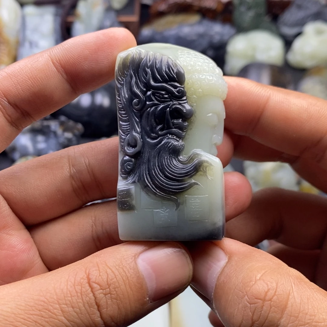 和田玉未镶嵌挂件