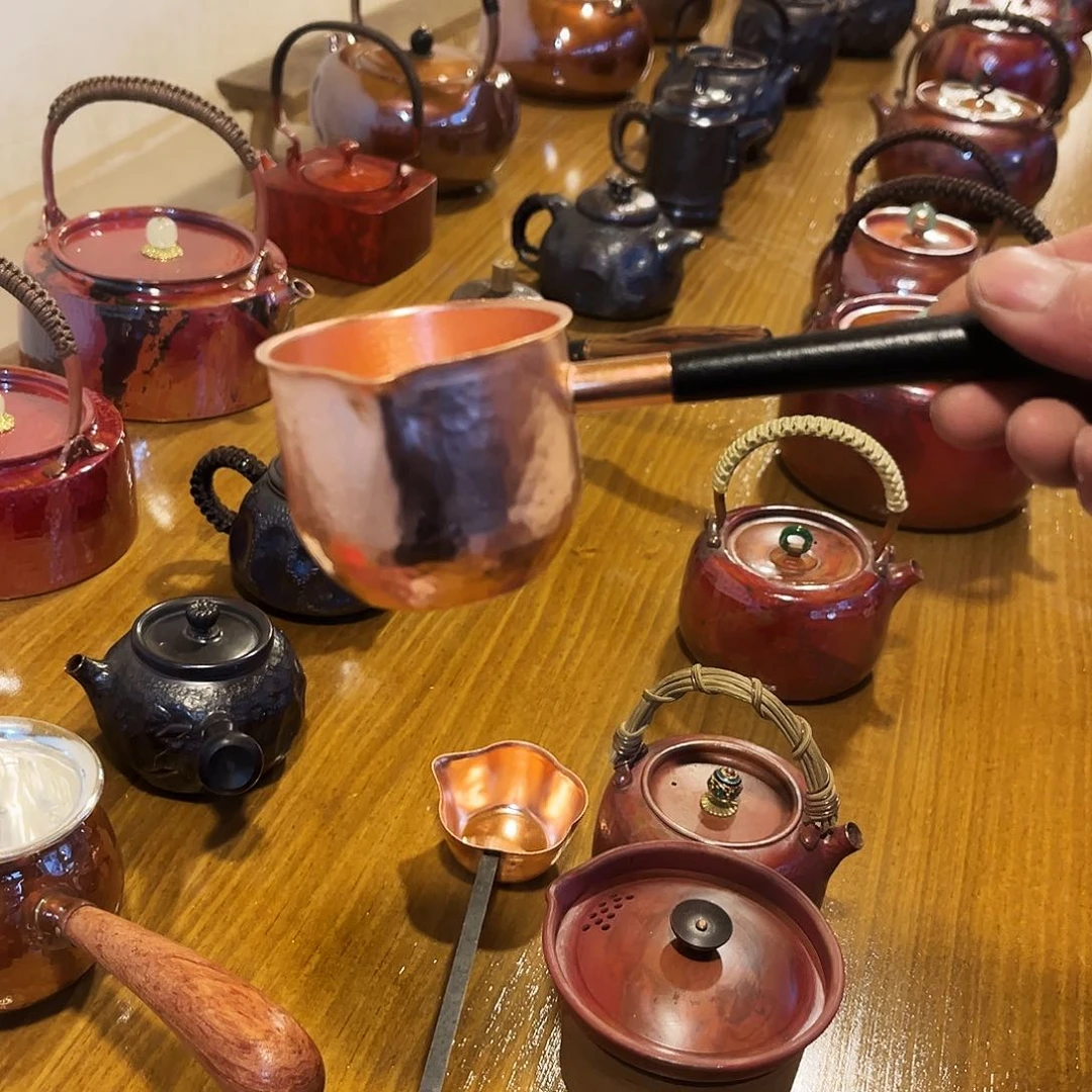 原色公杯手工锻打工艺