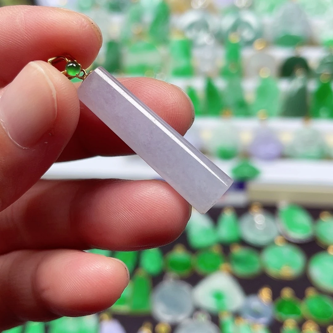 吊坠(不含链)18K金镶嵌翡翠