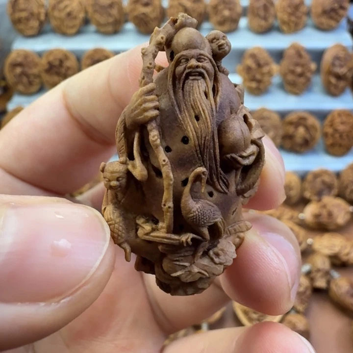 桃核吊坠双***6桃核雕刻材质