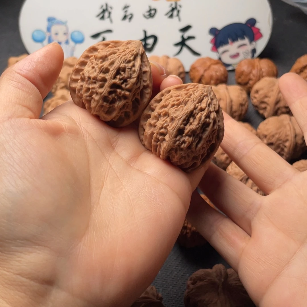 把件文玩核桃w25 38金牛