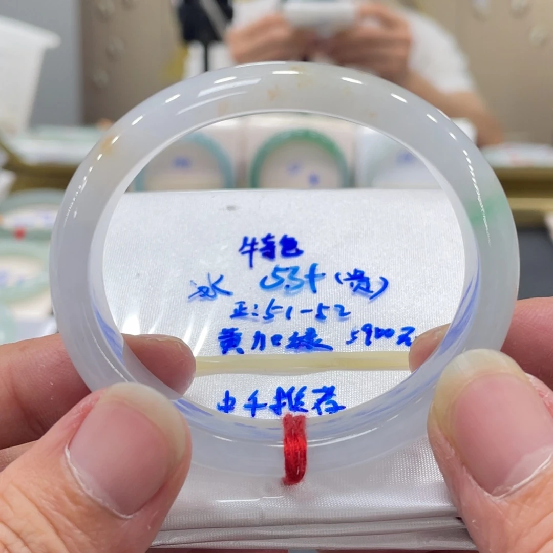 翡翠未镶嵌手镯翡翠手镯