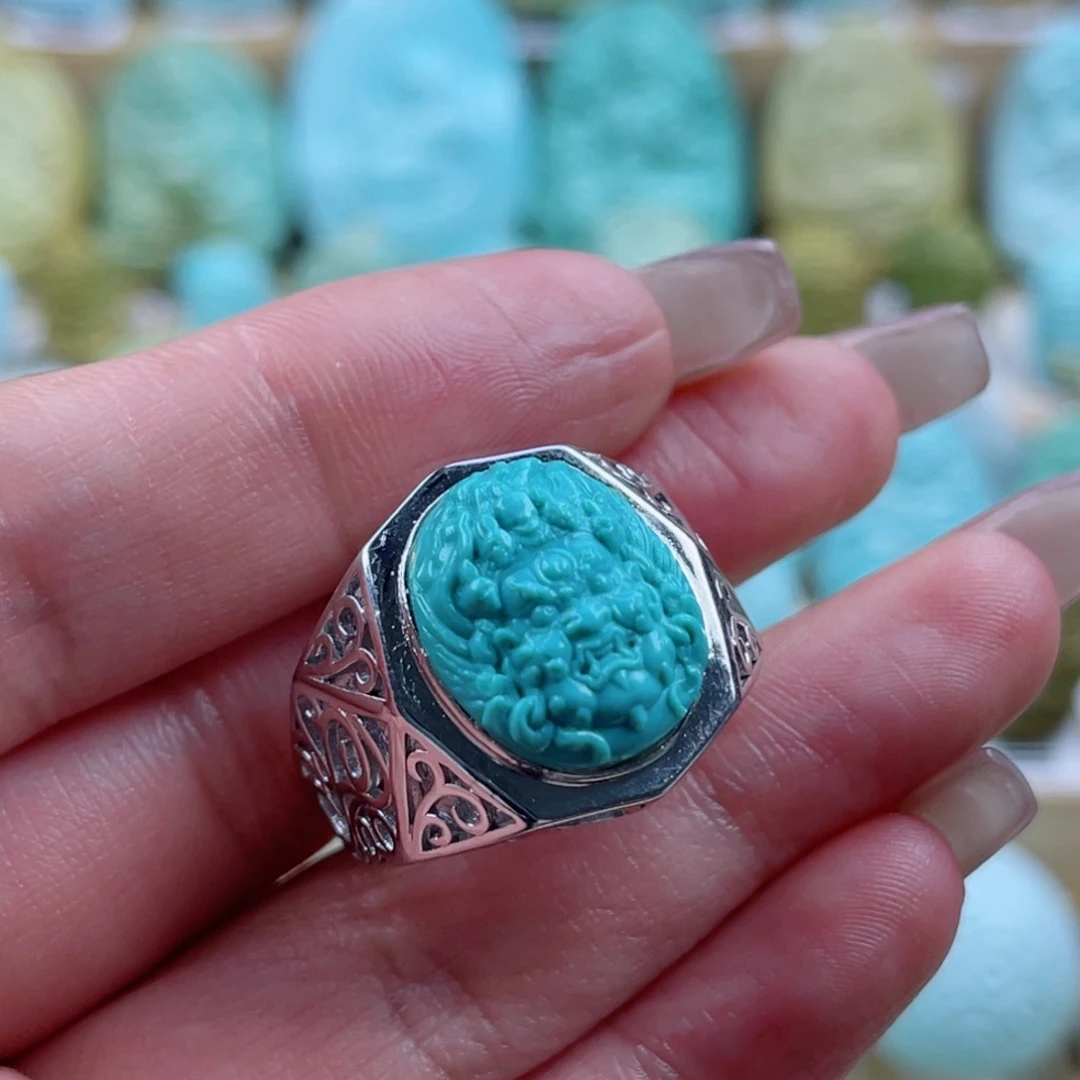 绿松石未镶嵌珠宝奇石