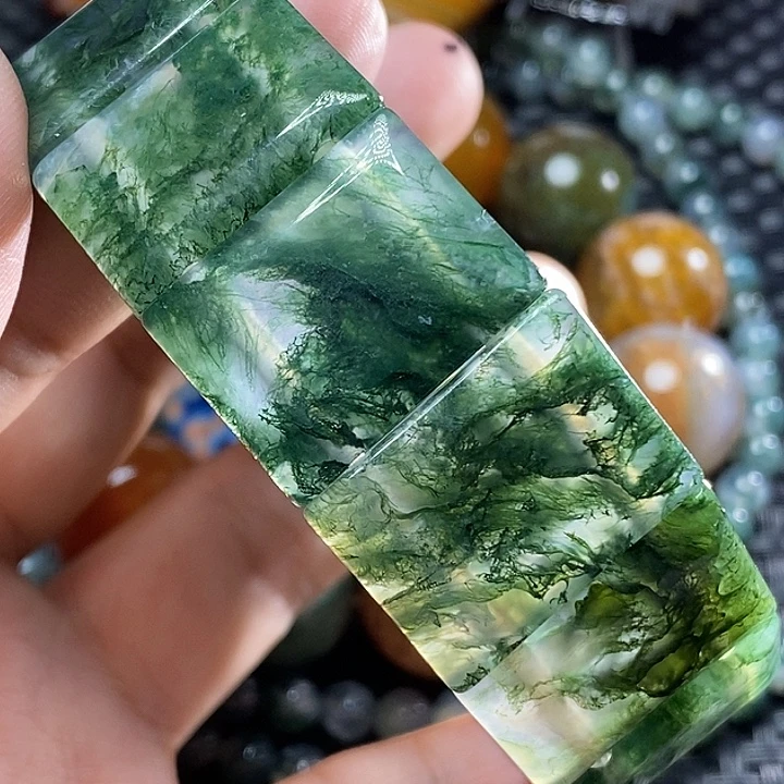 未镶嵌颈饰玛瑙/玉髓