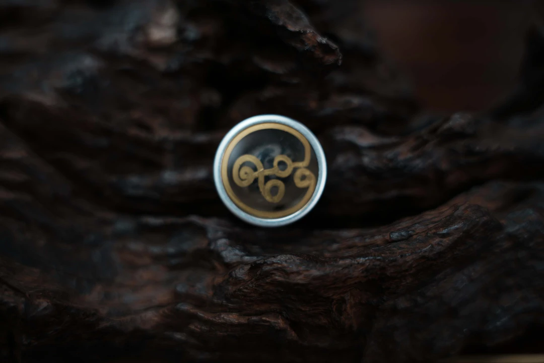 泰国特色 （勾H膏摆件）